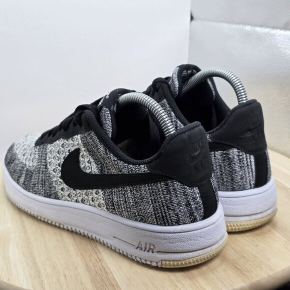 Nike Air Force 1 Flyknit 2.0 Black/White Oreo AV3042-001 Men's Sz 8.5 - Picture 7 of 9